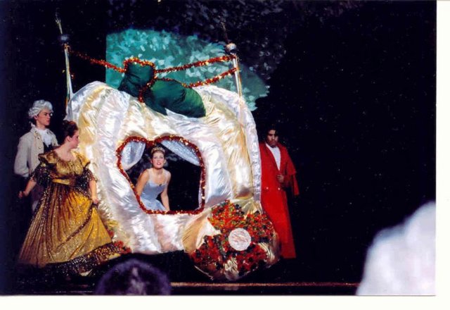 cinderella2002033.jpg